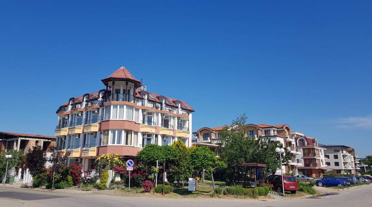 Sunny Island Obzor Hotell Eksteriør bilde