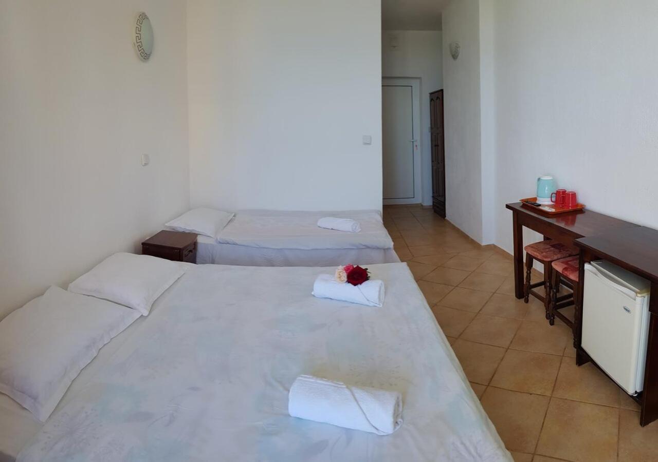 Sunny Island Obzor Hotell Eksteriør bilde