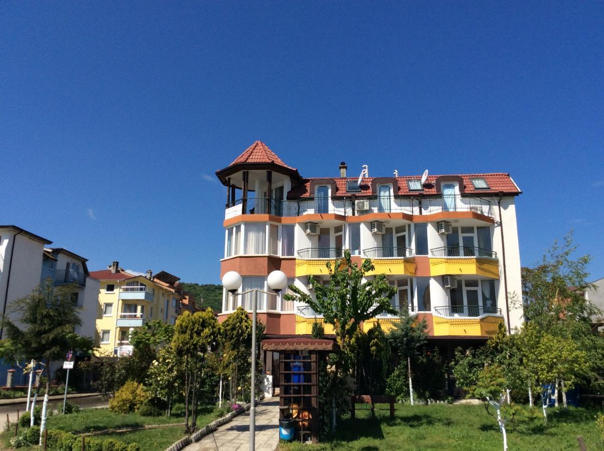 Sunny Island Obzor Hotell Eksteriør bilde