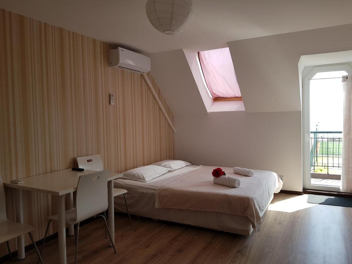 Sunny Island Obzor Hotell Eksteriør bilde