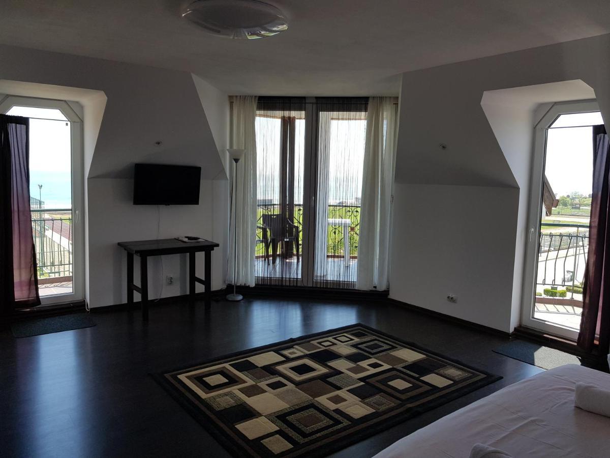 Sunny Island Obzor Hotell Eksteriør bilde