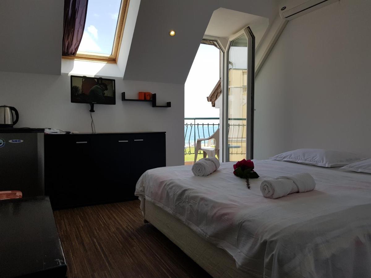 Sunny Island Obzor Hotell Eksteriør bilde